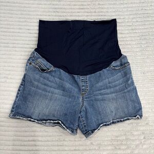 Liz Lange for Target Maternity Shorts - Size Medium